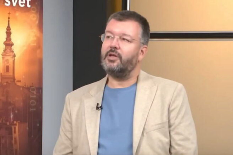 Jedni nesposobni, drugi protivustavni! Antić servirao istinu: Opozicija ne može da mobiliše dovoljno ljudi, blokaderi štetni po Srbiju
