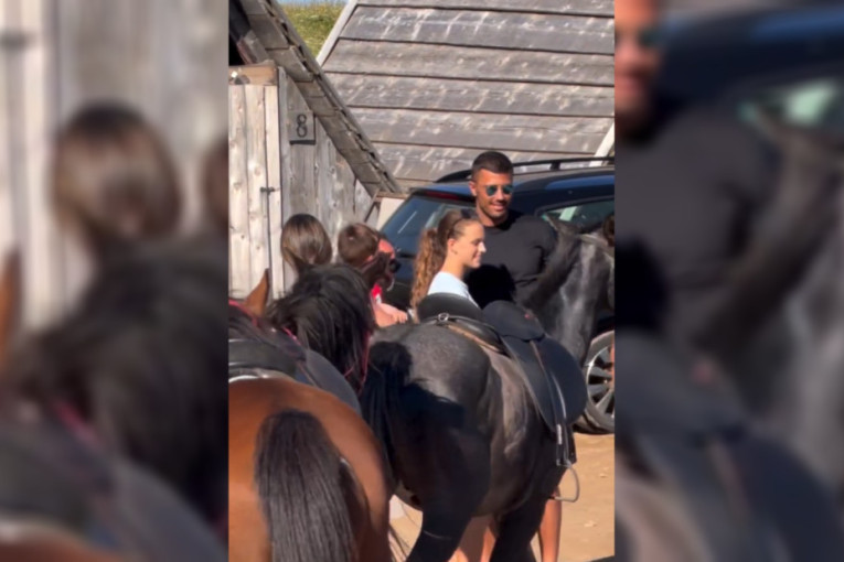Najbolji na svetu uživa na Durmitoru: Nema luksuza, ali je odmor zagarantovan (FOTO)