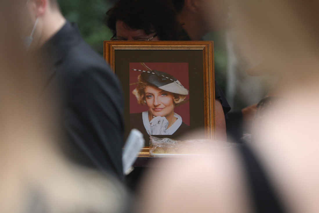 Isidora Bjelica je ovoj našoj glumici bila tetka! Pamti je po kul opaskama, ali i najlepšim šeširima