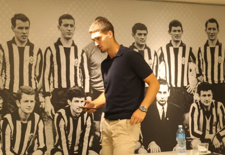 I kad dobijemo 4:0, nikad ništa ne valja! Ilić najavio duel sa Tobolom, ali i odgovorio kritičarima (FOTO/VIDEO)