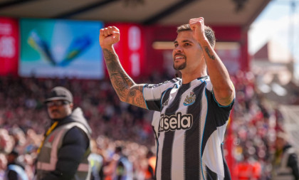 Arsenal slomio Njukasl! Kapiten crno-belih stiže na potpis ugovora!