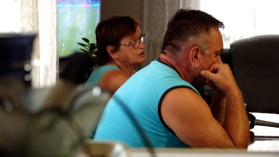 Desanka danima tražila decu u izbegličkoj koloni: Dramatična sećanja na Oluju i posle tri decenije i dalje žive u porodici Čakalo (FOTO)