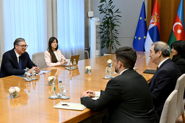 Vučić sa Hasijevim: Srbija ceni doslednu podršku Azerbejdžana njenom suverenitetu