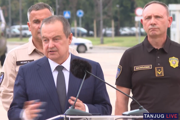 Dačić: Vatrogasci-spasioci su ponos cele Srbije