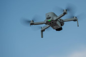 Vozači, oči na nebo! Policija digla dronove iznad magistrale, prekršaji se snimaju iz vazduha!