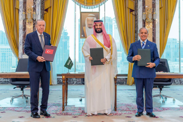 Prvi korak ka "islamskom NATO-u"? Da li je odbrambeni sporazum Turske, Pakistana i Saudijske Arabije opasan po region