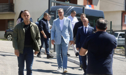 "Penzioneri će biti zadovoljni": Vučić otkrio kada će biti poznato koliko će penzije biti povećane, ali i šta će se desiti s platama