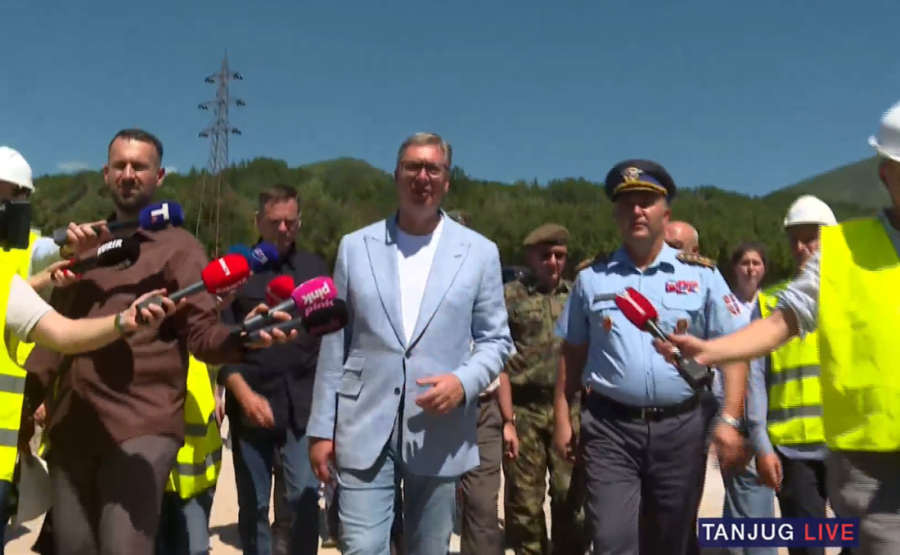 Vučić na obilaznici oko Zlatibora: Posle 50 godina od oktobra kreću radovi na tunelu pod Kadinjačom! Gradiće se i brza pruga (VIDEO)