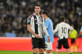 Vlahović pred velikom odlukom! Bešiktaš postavio ultimatum: Uzmi 51 milion ili se nemoj javljati!