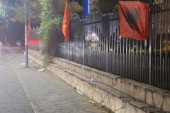 Eparhija: Zastave OVK na ogradi crkvene porte potvrđuju pogoršanje bezbednosne situacije