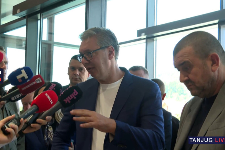 Vučić obilazi radove na izgradnji brane sa akumulacijom Svračkovo na reci Veliki Rzav (VIDEO)