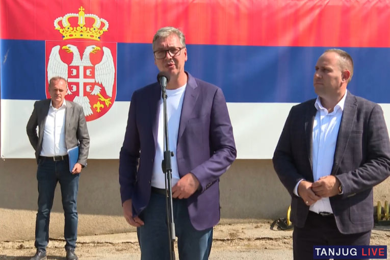 Vučić obilazi radove na izgradnji brane sa akumulacijom Svračkovo na reci Veliki Rzav (VIDEO)