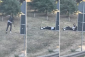 Blokaderi snimaju lažne napade za društvene mreže?! Kamera zabeležila bestidan pokušaj manipulacije usred Beograda(VIDEO)