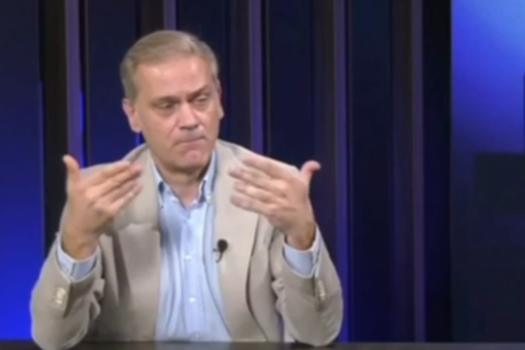 Stefanović ponovo napao državu: Srbiju uporedio sa "zadimljenom, čađavom kuhinjom koja gori" (VIDEO)