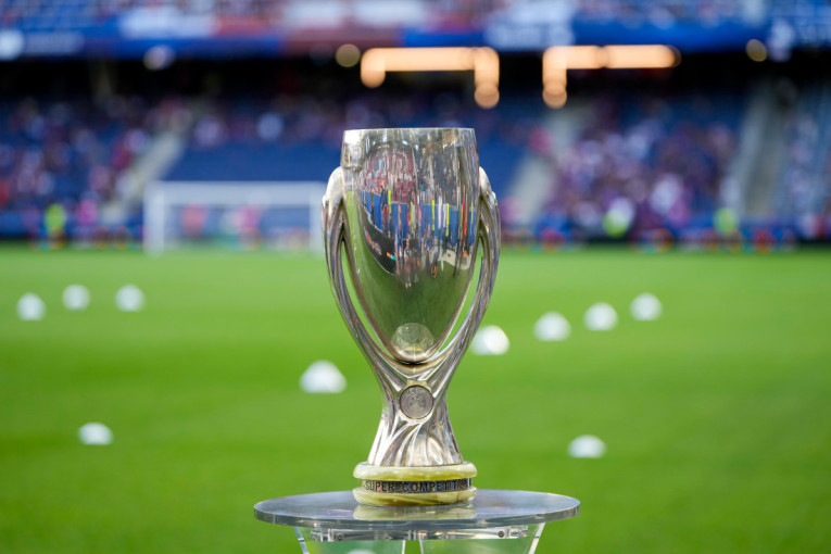Pari Sen Žermen - Aston vila: Počinje borba za prvi trofej u sezoni