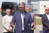 Vučić u selu kod Jagodine: Fabrika kablova nastaviće da radi, plate isplaćene! Biće i povećanja minimalca