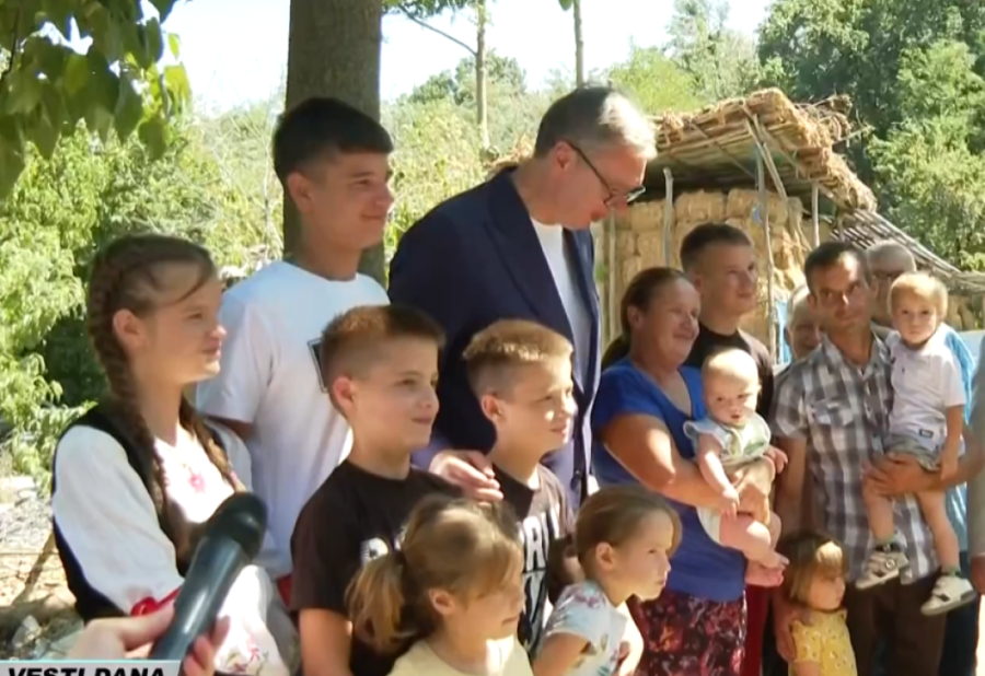 Od zemlje na ivici ponora do lidera regiona: Vučić je Srbiji vratio snagu, glas i budućnost