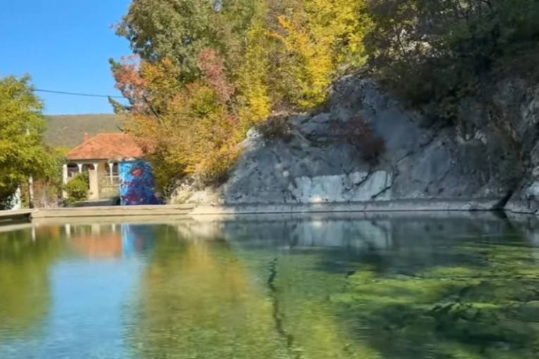 Srpski "Mali Karibi" postali hit: Evo gde se nalazi prirodni bazen sa kristalno čistom vodom!