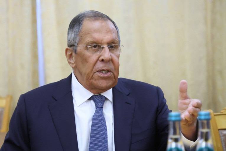 Lavrov upozorio Britaniju zbog napada na Rusiju: Snosiće posledice!
