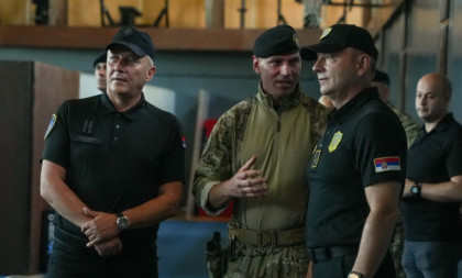 Vrh srpske policije uz elitnu jedinicu: Za prijem u SAJ prijavilo se više od 250 kandidata (FOTO)