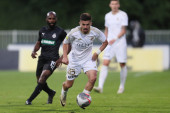 Partizan završava još jedan transfer! Fudbaler Sent Etjena doputovao na potpis ugovora!