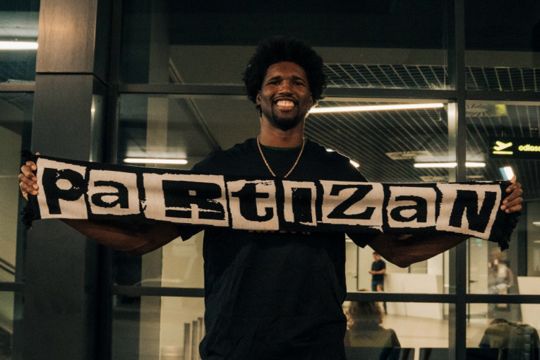 Partizan okuplja nove snage: Još jedan novajlija stigao pred početak priprema! (FOTO/VIDEO)