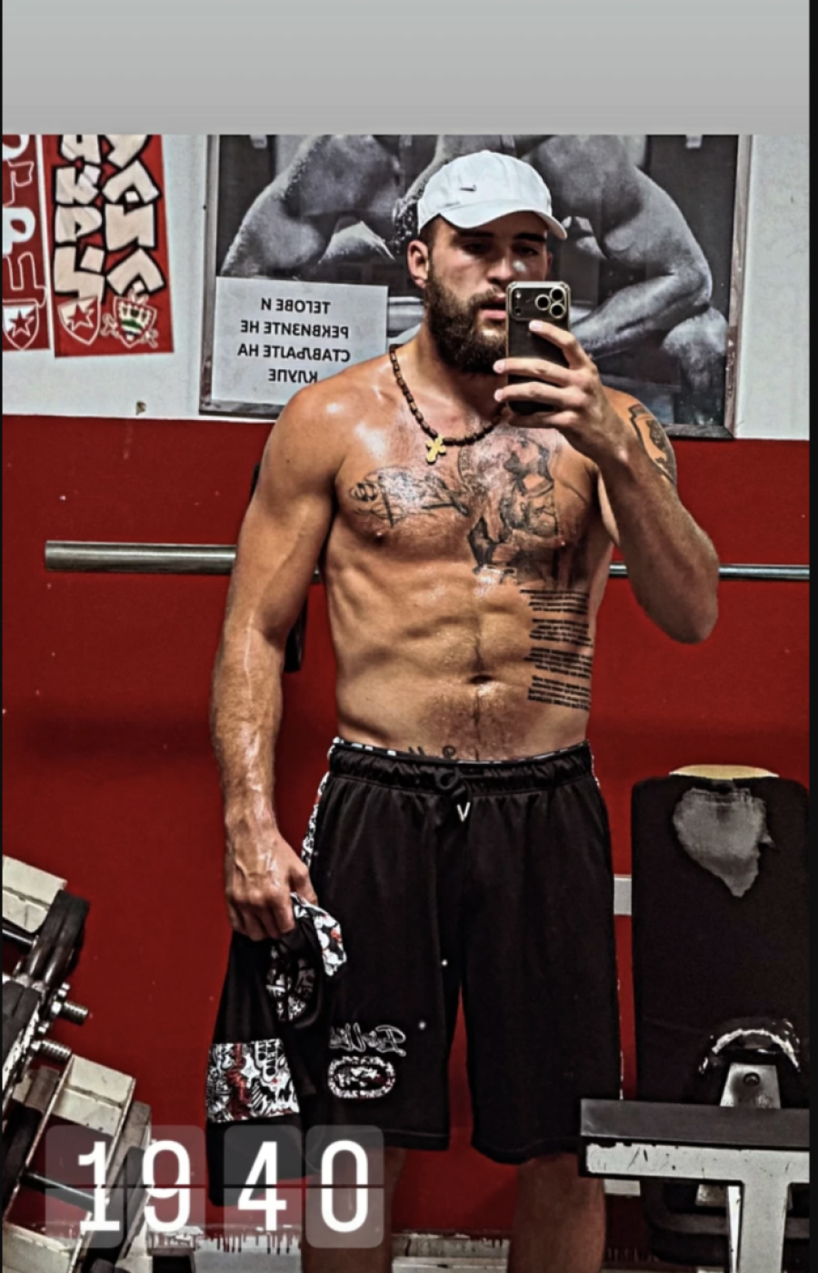 Golišavi Veljko napravio pometnju: Ražnatović pokazao brutalnu formu, a jedan detalj posebno upada u oči (FOTO)