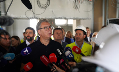 Predsednik Vučić: Nismo studentska lista da ljudima branimo izlazak na izbore!  (FOTO/VIDEO)