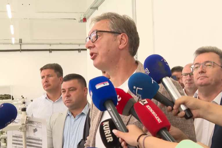 Sledi povećanje plata: Predsednik saopštio važnu vest u Topličkom okrugu