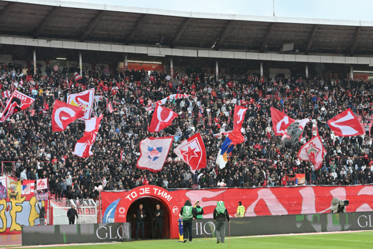 Zvezda obradovala mališane: Besplatno na meč sa Radničkim!