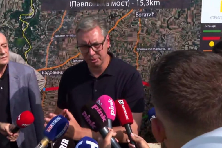 Vučić sa narodom u Ubu! Predsednik poručio: Hvala što ste se suprotstavili uništenju Srbije, očekujem ubedljivu pobedu