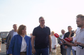 Vučić: Prihod od putarina ide do 600 miliona evra, stranci biraju Srbiju jer znaju da su naši putevi najbolji