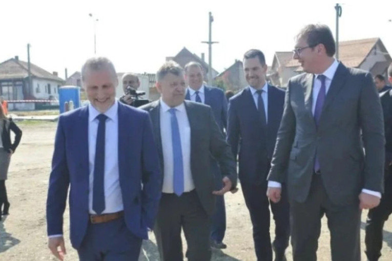 Za vantelesnu oplodnju 300.000 dinara, za prvake 10.000, za vrtić 17.000: Ovako Kraljevo pomaže građanima, otkriva gradonačelnik Terzić