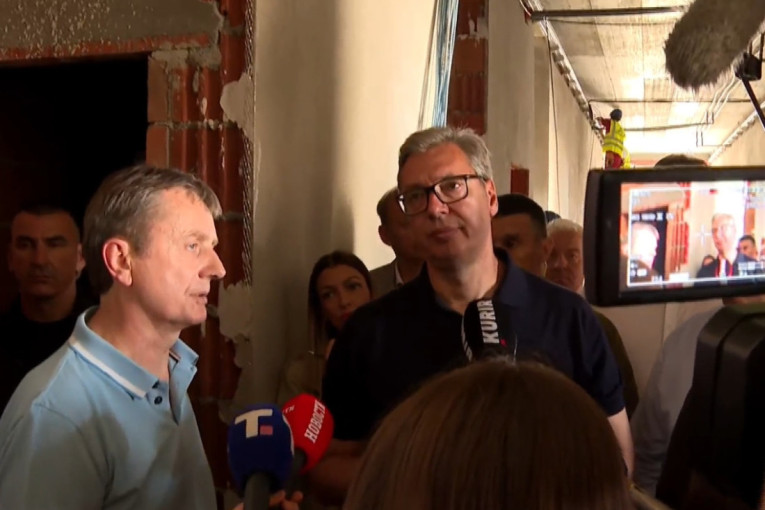 Vučić sa narodom u Ubu! Predsednik poručio: Hvala što ste se suprotstavili uništenju Srbije, očekujem ubedljivu pobedu