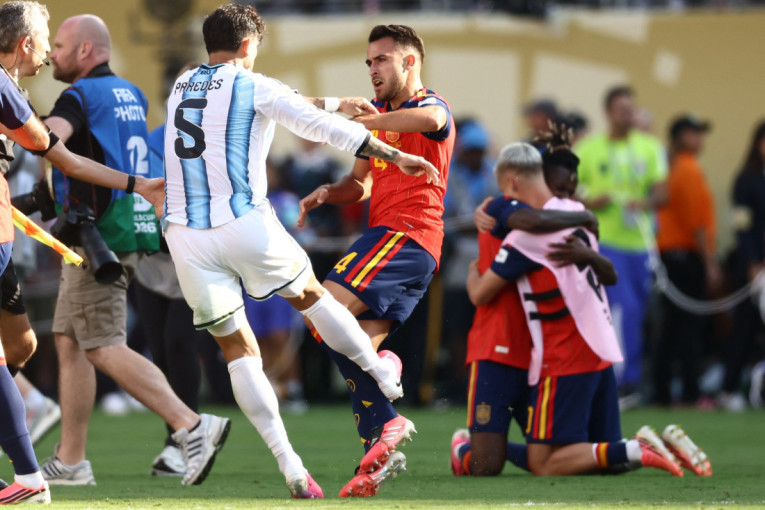 FIFA izrekla brutalnu kaznu! Paredes platio ceh za haos posle finala Mundijala!