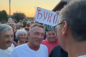Vučić sreo bivšeg nadređenog iz vojske: Prisetili se starih dana - "Bolje se sećate nego ja!"(VIDEO)