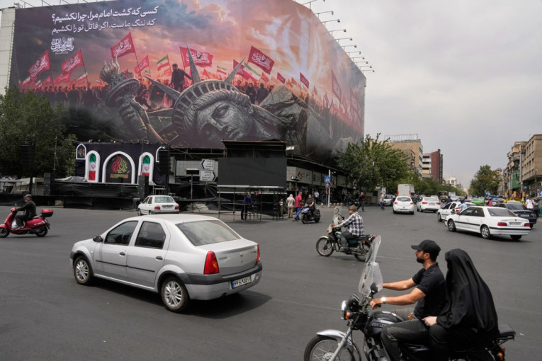 Iran pozvao ceo svet da se probudi: Trampov plan o ekonomskom pritisku krši međunarodno pravo