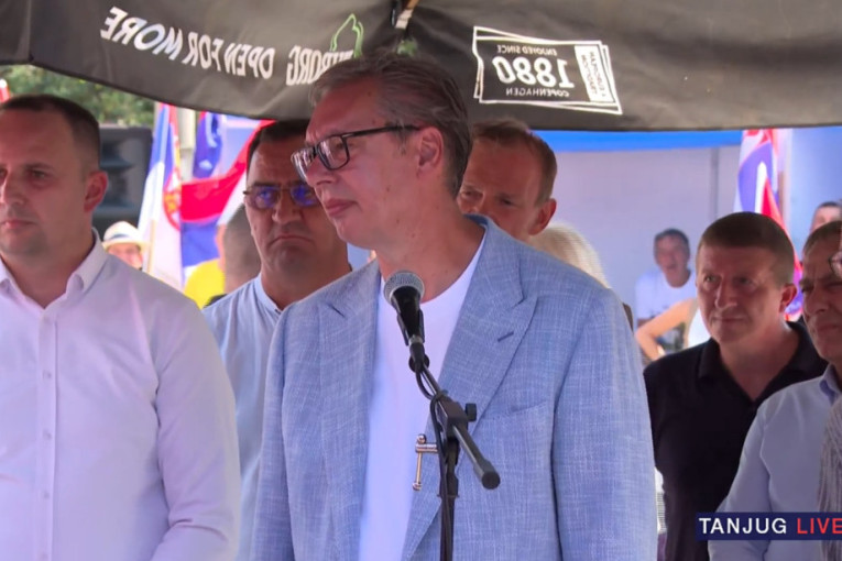 Pola milijarde evra za preporod juga Srbije! Vučić: Simpo i Jumko će prodisati, radna mesta ostaju!