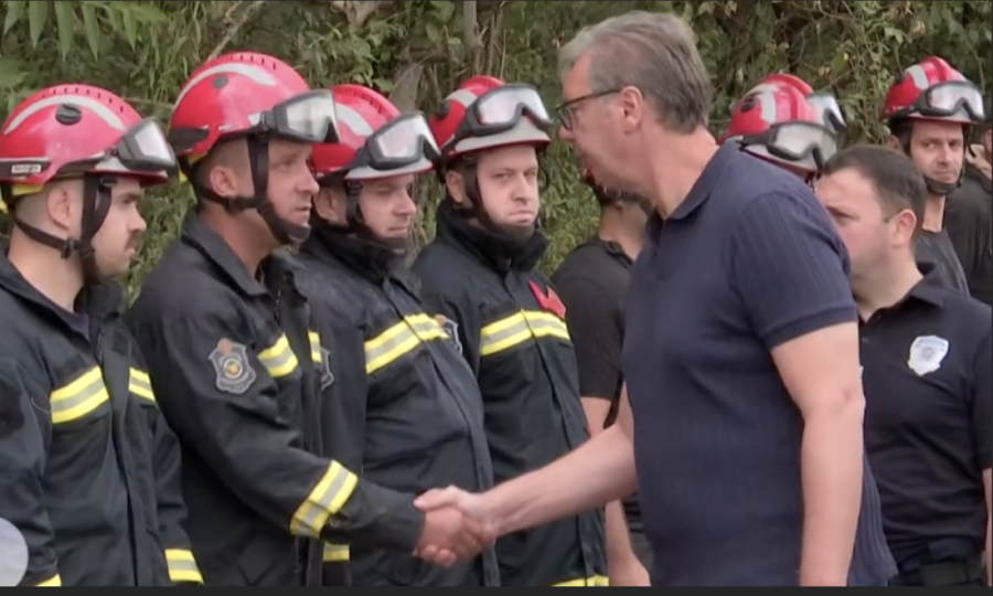 Čak 492 tone vode izbačene iz letelica iznad Deliblatske peščare!