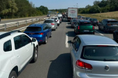 Kolaps na auto-putu Beograd-Niš! Lančani sudar napravio kilometarske kolone (FOTO)