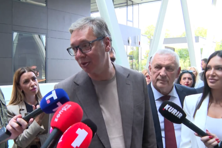 Vučić sutra u Centru za razminiranje: Prisustvovaće prezentaciji rada deminera