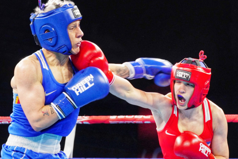 Srpski bokseri obezbedili medalje: Sara, Artur i Dmitri su u polufinalu Igara