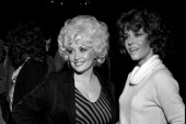 Džejn Fonda se emotivnom porukom oprostila od Doli Parton: Nikad ne bi otišla na spavanje a da ne uradi jednu stvar (FOTO)