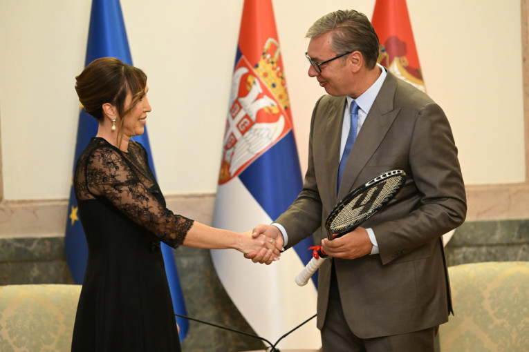 Jelena Janković novi promoter EXPO 2027: Predsednik Vučić se sastao sa slavnom srpskom teniserkom! (FOTO/VIDEO)