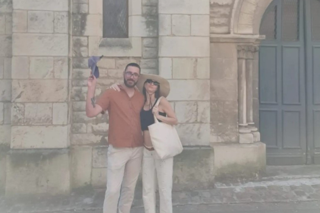 Srpski muzičar i hrvatska pevačica čekaju bebu: Čestitke pljušte (FOTO)