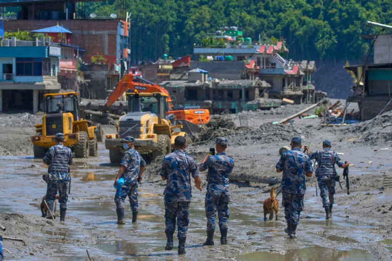 Opasnost nije prošla! Stvorilo se jezero nakon katastrofe u Nepalu, sledi novi kobni talas (VIDEO)