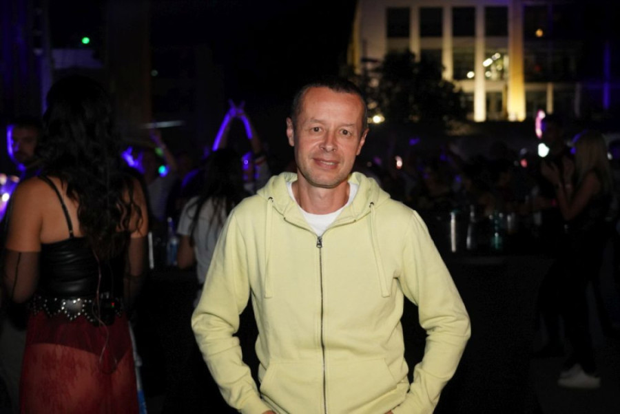 "Očistio sam ga par puta i..." Evo šta je sa pištoljem iz kuće zvezde devedesetih!