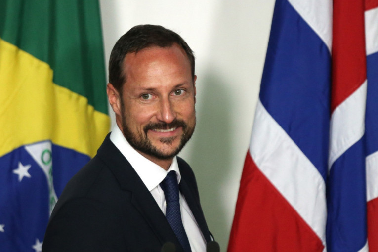 Obožavalac sporta, diplomac Berklija i muž čuvene Mete-Marit: Ko je Hokon, novi kralj Norveške?