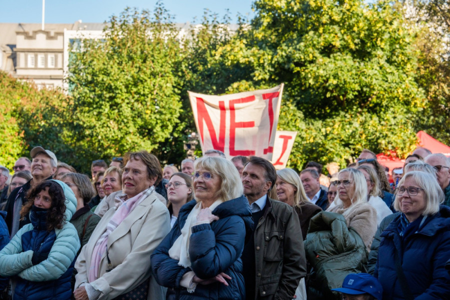 Preokret pred sam referendum: Island sutra glasa o nastavku pregovora sa EU, evo šta kažu ankete