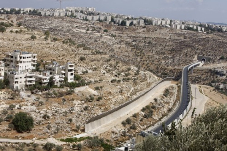 Izrael nastavlja da prisvaja palestinsku teritoriju: Raspisan tender za izgradnju naselja koje bi preseklo Zapadnu obalu